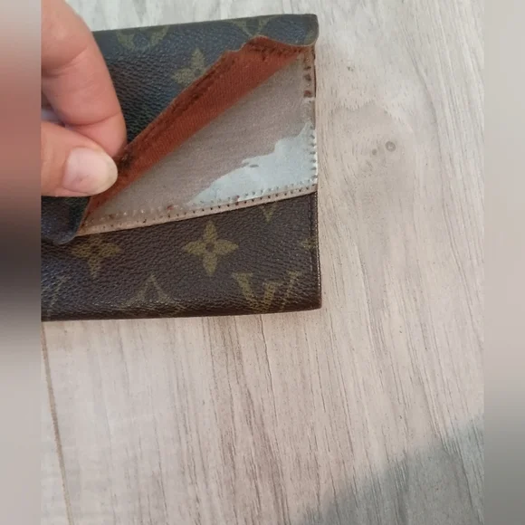 Authentic Louis Vuitton Long Wallet Monogram Vintage - Picture 2 of 13